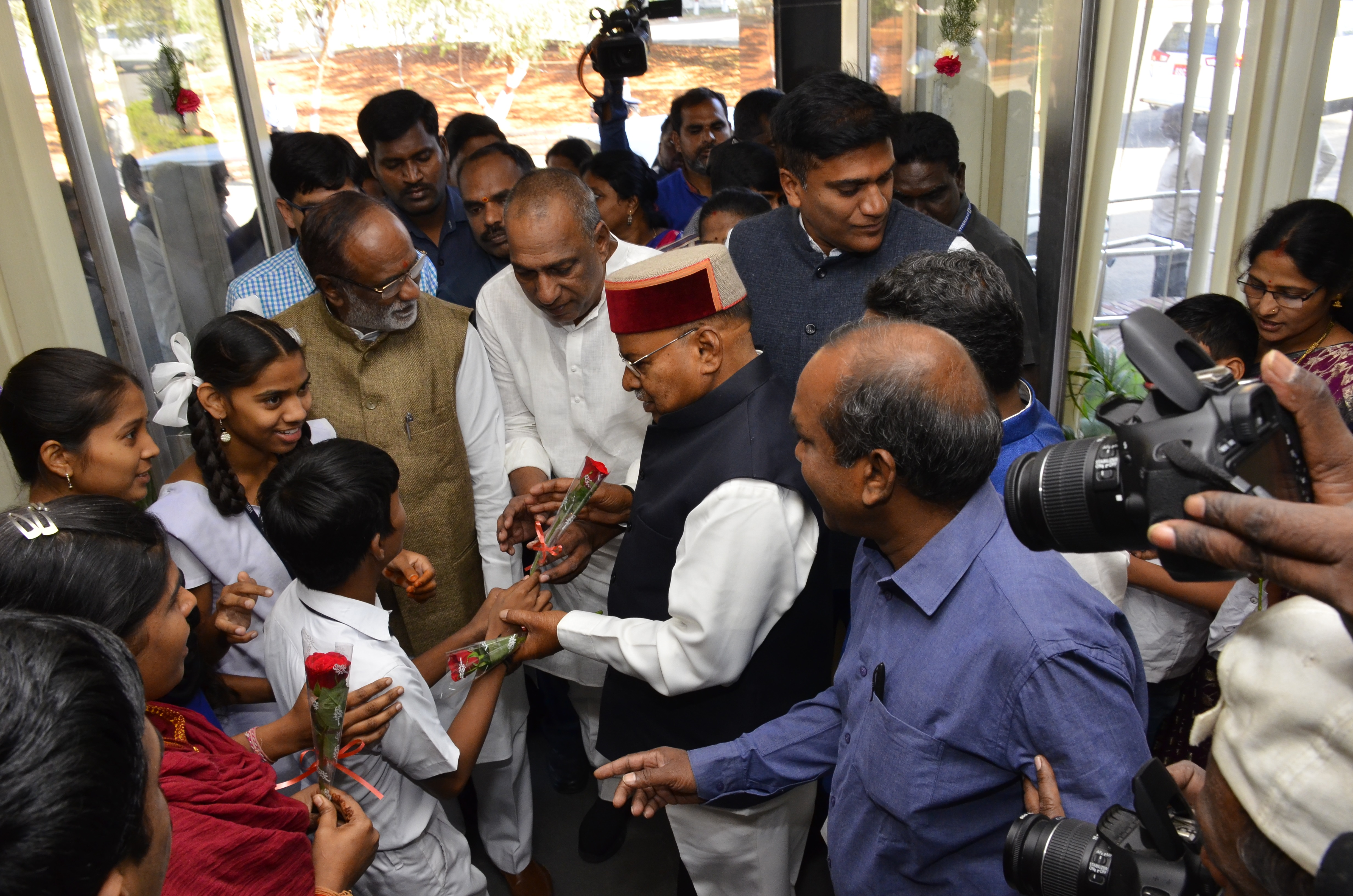 Visit of Shri.Thaawarchand Gehlot_six_size photo